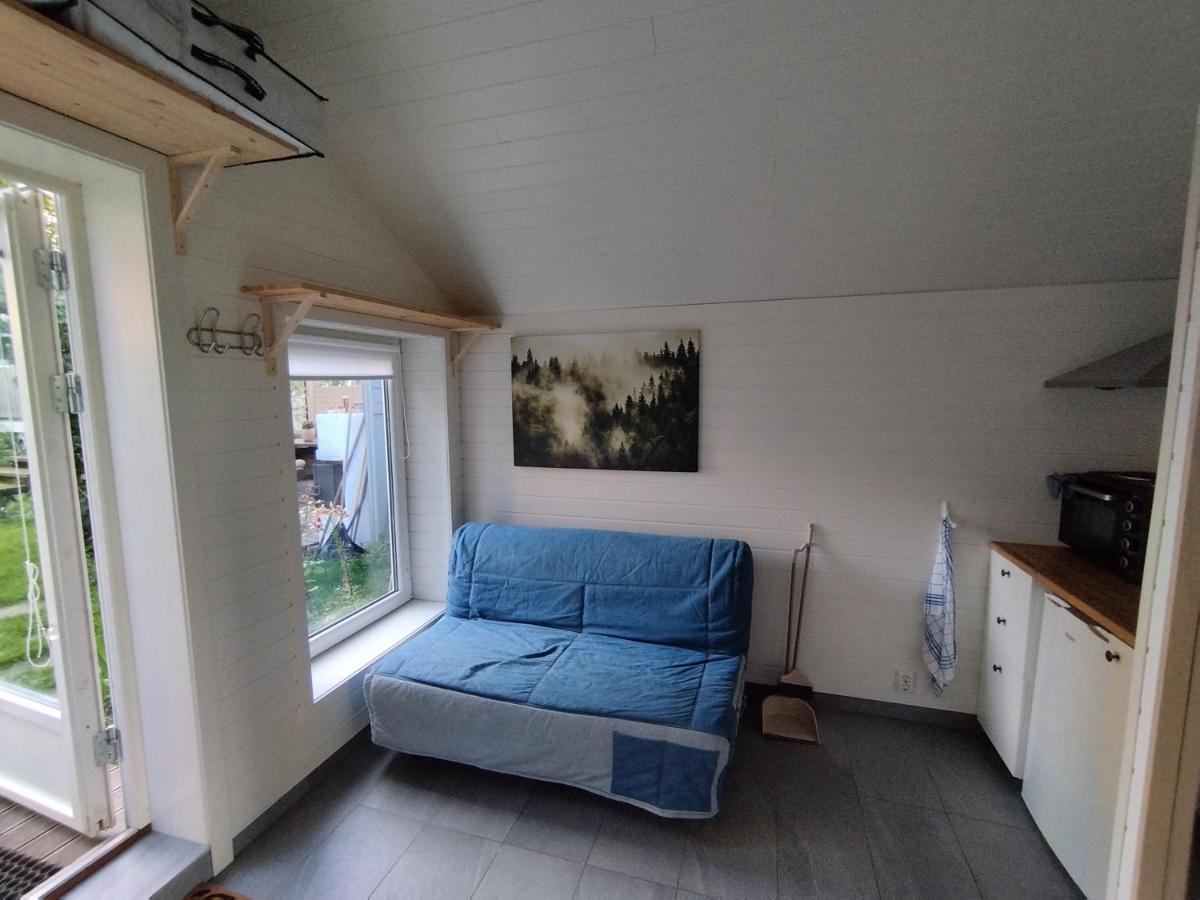 Guest House In The Garden Hokksund エクステリア 写真